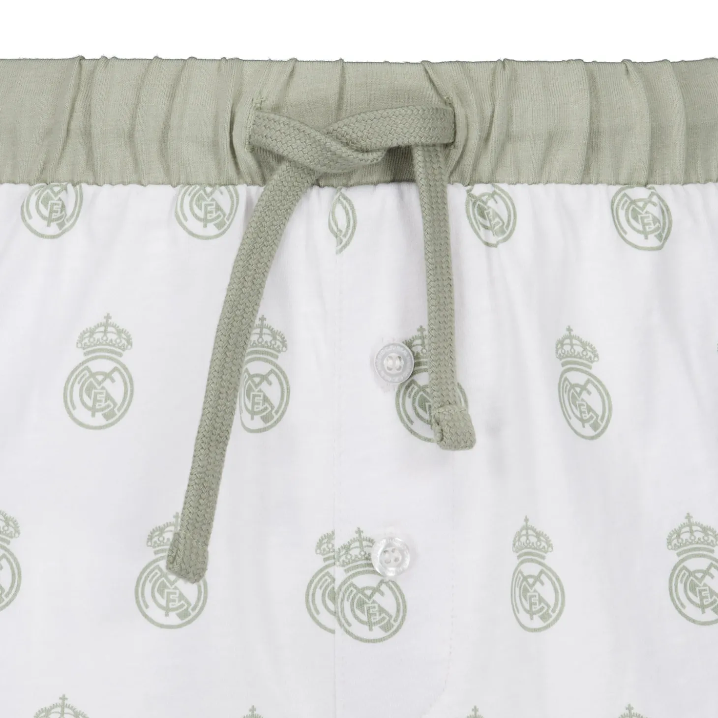 Damen Real Madrid Weiße Träume Pyjama Set T-Shirt & Shorts Grün mit gedrucktem Wappen | OSDM Discount