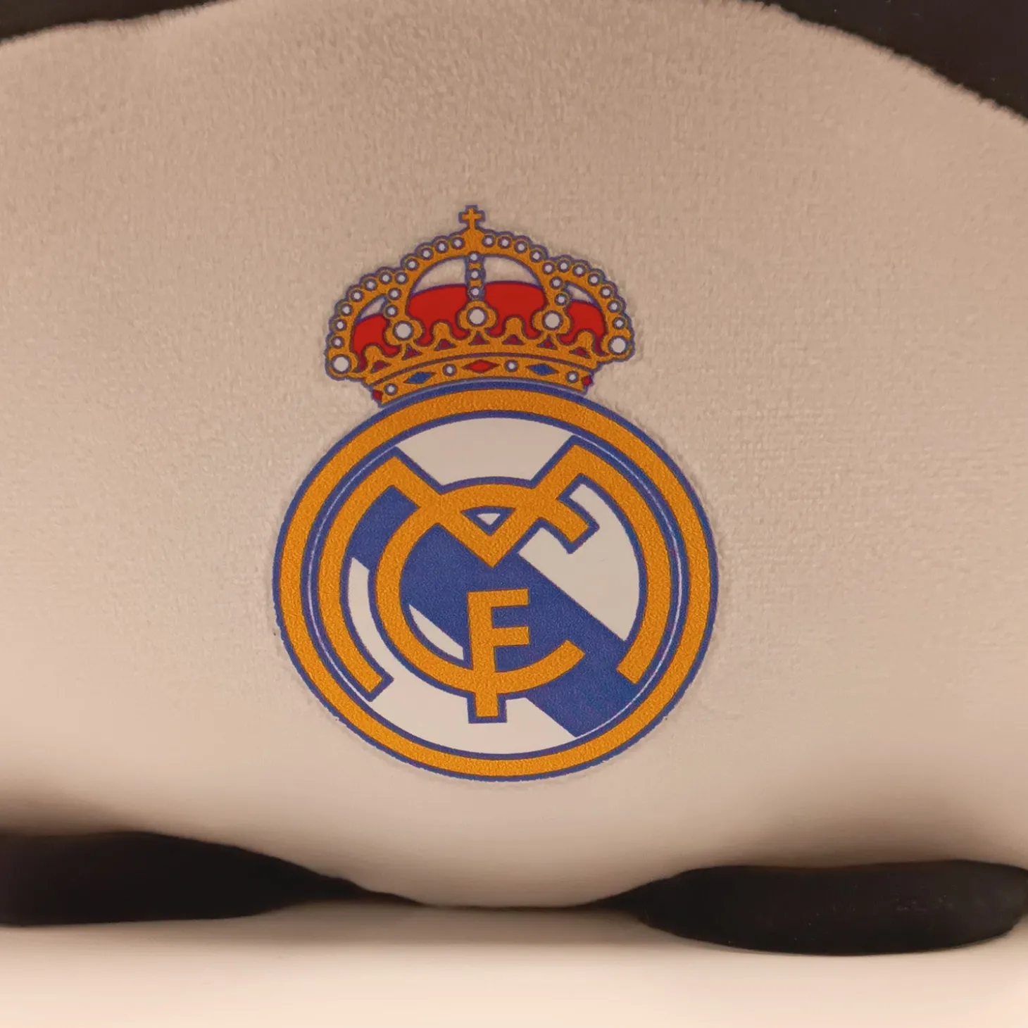 Real Madrid Panda Squeeze Plüschkissen 30cm | CyP Brands Evolution S.L. Cheap